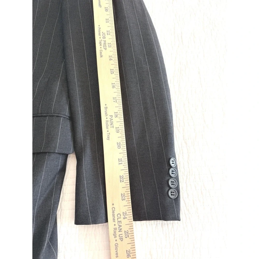 Jos. A. Bank Mens Black Pinstripe Super 100s Merino Wool 2 Piece Suit Blazer 46R
